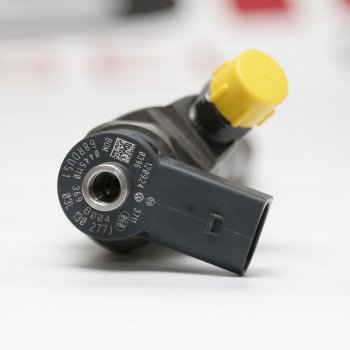 Bosch Injectors for BMW 2.0L, 3.0L Euro 5 0445110382