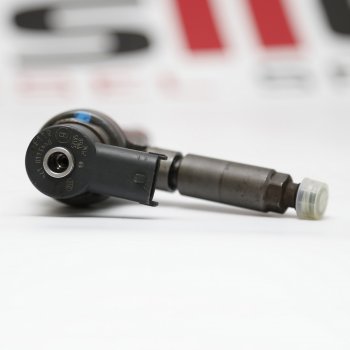 Bosch Injectors for Opel Astra H 1.7 CDTI