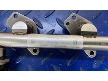 Common Rail Mercedes-Benz A2700701595