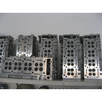  Cylinder Head for Mercedes Sprinter, C Class, E Class 2.2L CDI